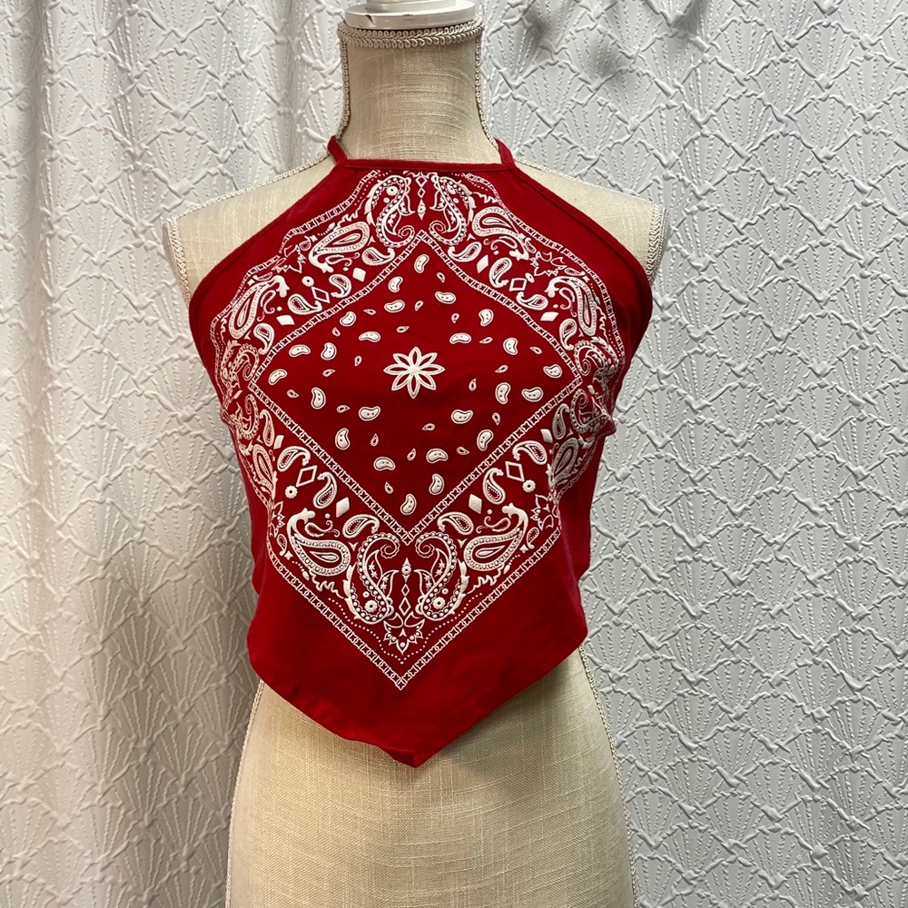 Fashion Magazine size medium Red Bandana Crop Top tie back sexy festival concert